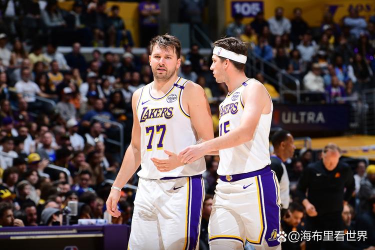 里夫斯谈7连胜：我们没有私心杂念拼尽全力争胜比赛会充满乐趣