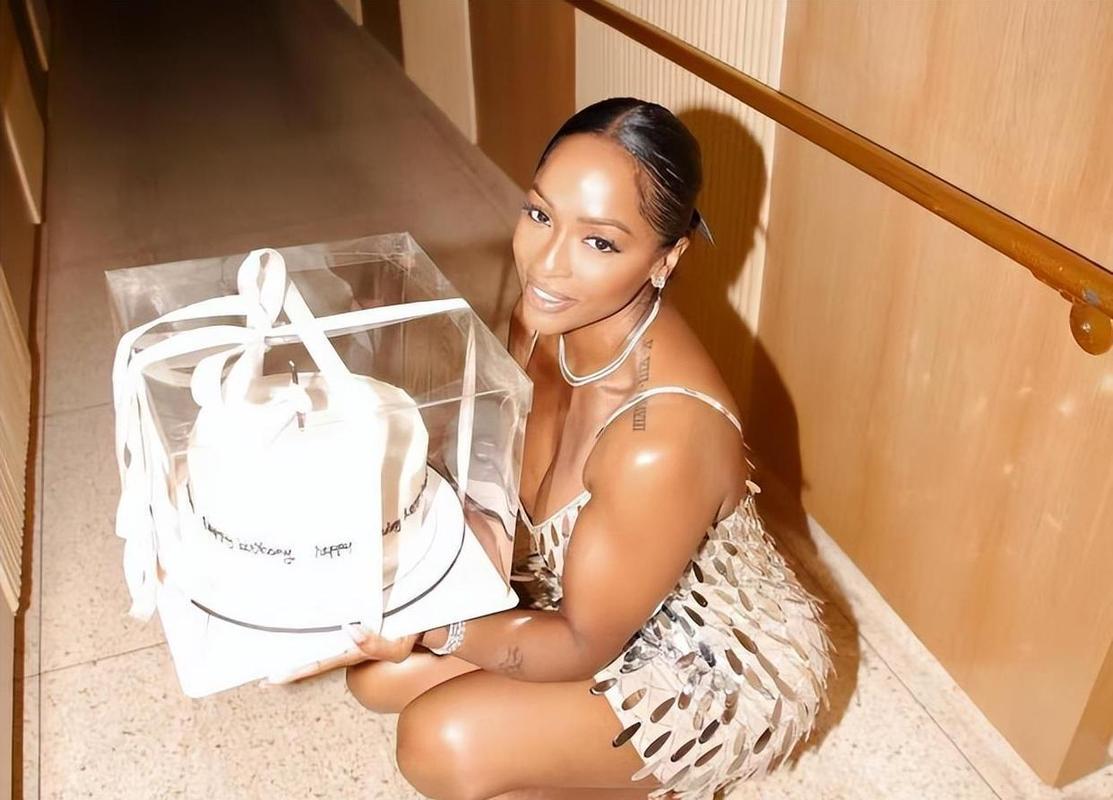 这长相绝对是亲生的隆多儿子13岁征战高中联赛贡献25分7助