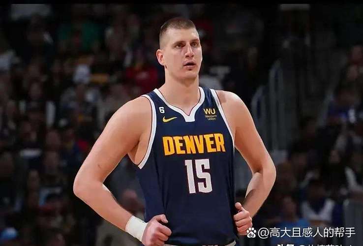 穆雷：我与约基奇在控球时都非常无私我们通过眼神就能建立默契