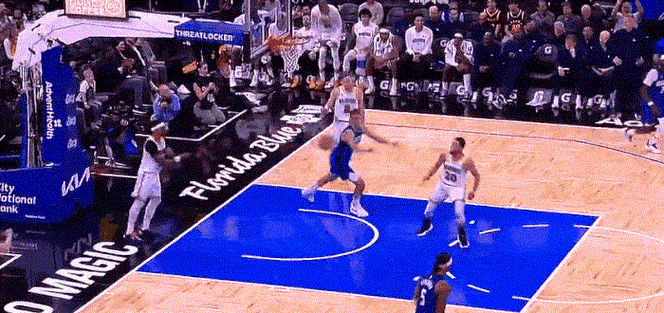 替补手感很热！吴前7中5拿到14分三分5中4&首节命中压哨三分