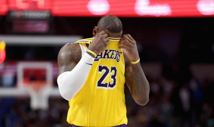 湖人冲击9连胜！ESPN预测明日胜率：湖人56.7%魔术43.3%