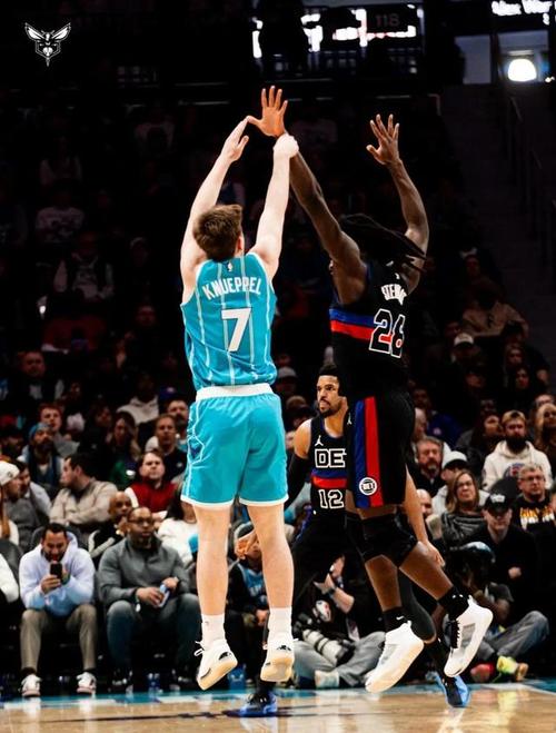 这场投篮有点拉!克尼佩尔9中3&三分6中1拿到9分3板5助