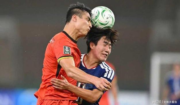 错失绝杀！U23国足后点双鬼拍门，可惜头球打偏