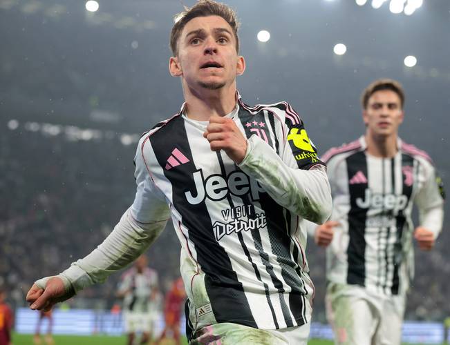 罗体:尤文有意免签凯西,球员也想加盟,但其高薪是障碍