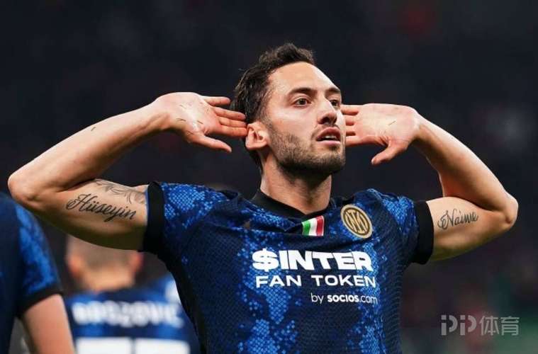 恰尔汗奥卢：2021年加盟国米之前，我收到了巴萨提交的引援方案