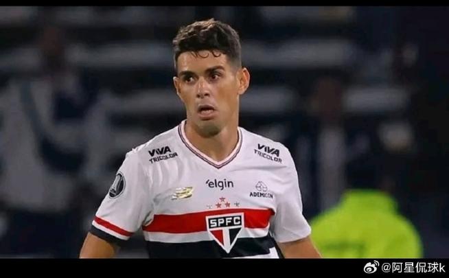 退役的脚步临近巴西媒体报道奥斯卡与圣保罗达成解约协议放弃近七千万薪资_中超直播