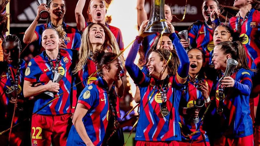 德比一边倒！巴萨女足欧冠62大胜皇马女足，历史交手24胜1负