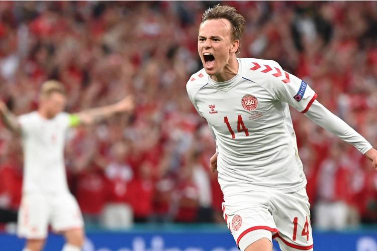 终于破僵！达姆斯高破门，丹麦10领先北马其顿