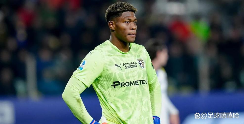 帕尔马官推称赞铃木彩艳：你带来的安全感，就像在自己家吃饭一样