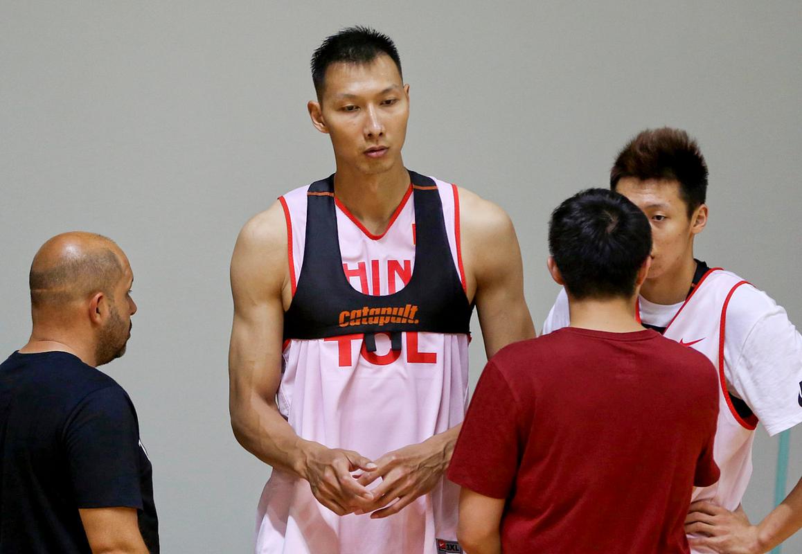 易建联在cba的年薪是多少，易建联在cba年薪多少2019