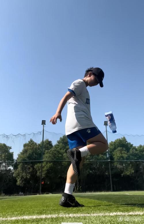 德女乙：拜仁慕尼黑女足II队vs梅彭女足赛事前瞻？拜仁慕尼黑女球迷？
